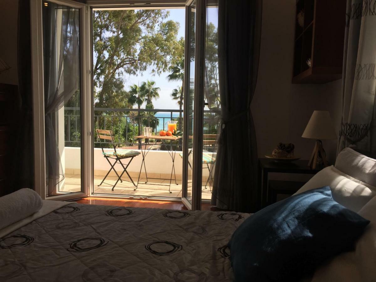 פרבוליה Deluxe First Line Villa מראה חיצוני תמונה