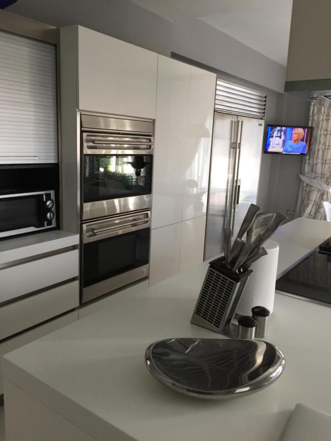 פרבוליה Deluxe First Line Villa מראה חיצוני תמונה